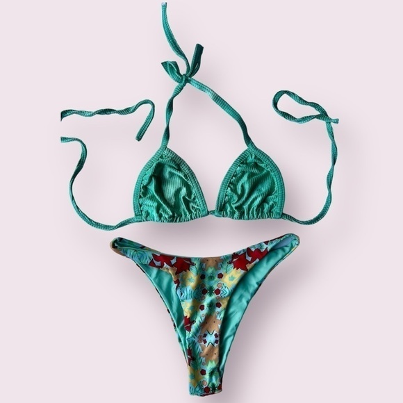 Green Ribbed Floral Bikini Set Medium - Picture 1 of 7